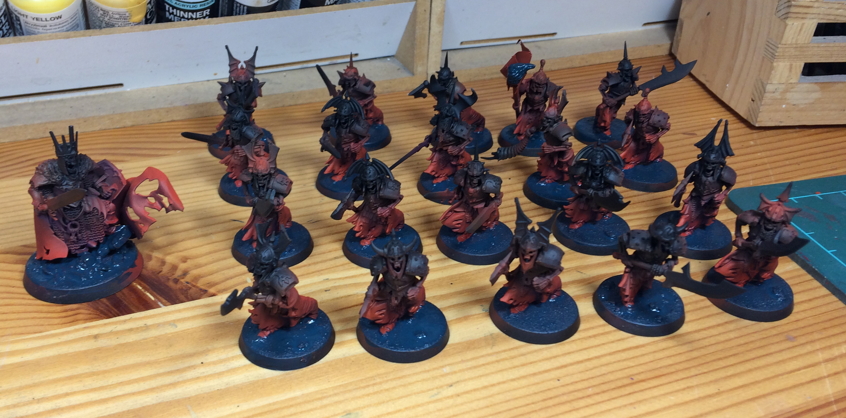 Trucos para pintar rojo con guardia tumularia de Warhammer Age of Sigmar
